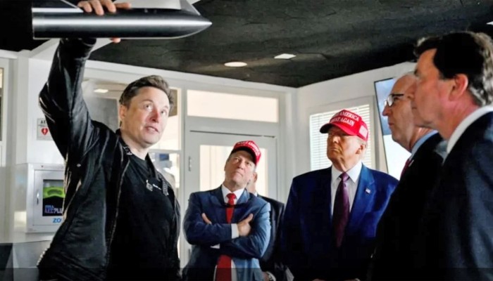 ​ট্রাম্পের সামনে রকেট উৎক্ষেপণ ইলন মাস্কের