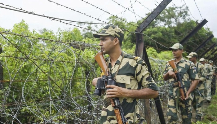 ​বাংলাদেশ সীমান্তে বিএসএফ সদস্য বাড়ালো ভারত