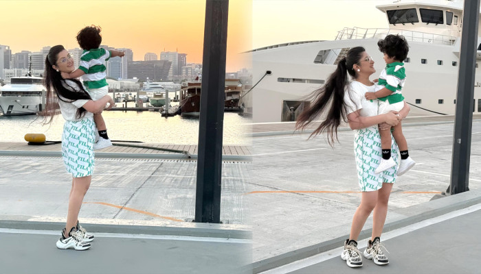 ছেলেকে নিয়ে আবেগাপ্লুত পরীমণি