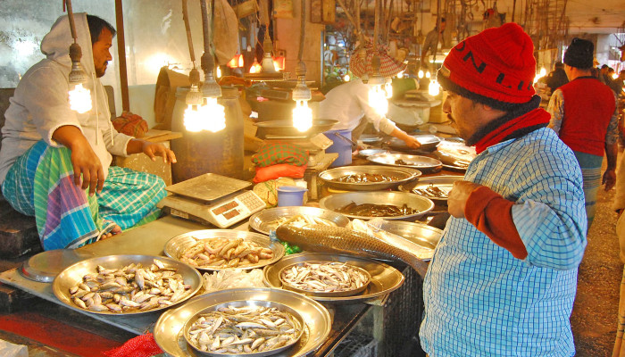 ​বাঙালির কপালে চিন্তার ভাজ