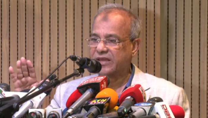 ​রক্ত ঝরবে কিন্তু সীমান্ত সুরক্ষিত থাকবে : স্বরাষ্ট্র উপদেষ্টা