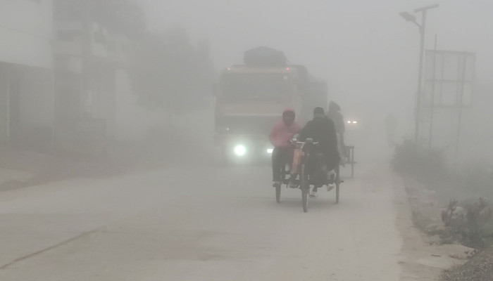 পাঁচ দিন ধরে দেখা মিলছে না সূর্যের