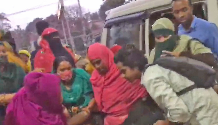 ​আশুলিয়ায় পোশাক কারখানায় ৩১ জন শ্রমিক অসুস্থ