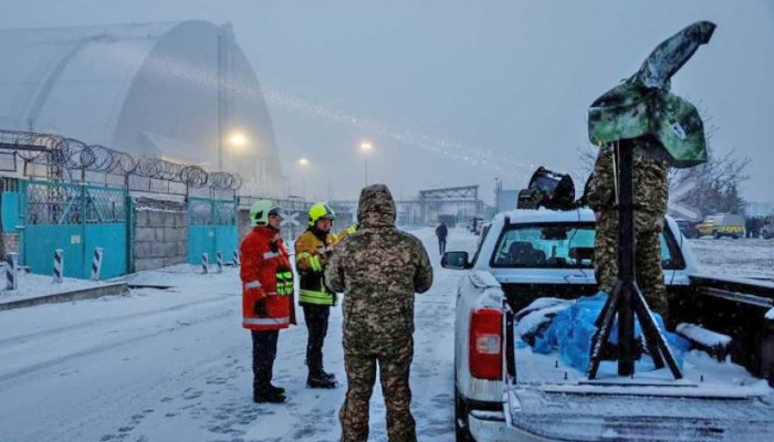 রাতভর রুশ হামলায় ইউক্রেনের বিদ্যুৎকেন্দ্র বিধ্বস্ত