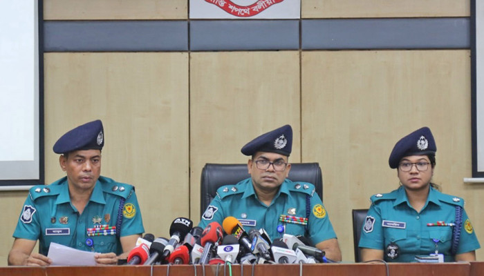 ​ডাকাত ধরা ৫ শ্রমিক অক্সিলিয়ারি ফোর্স হচ্ছেন