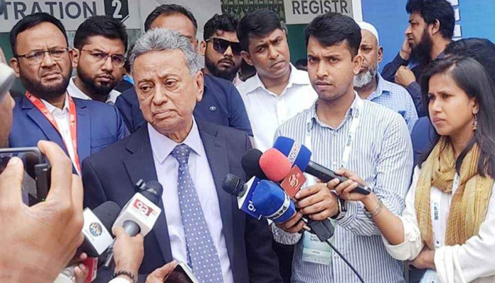 নির্বাচিত সরকারেই বেশি কনফিডেন্স বিনিয়োগকারীদের : আমীর খসরু