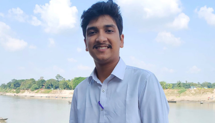 ‘আমার মৃত্যুর জন্য দেশের শিক্ষাব্যবস্থা দায়ী’