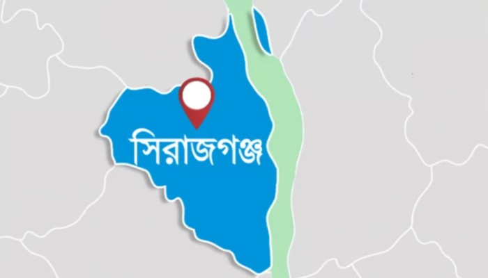 ​সিরাজগঞ্জে ট্রাকচাপায় ৩ যুবক নিহত