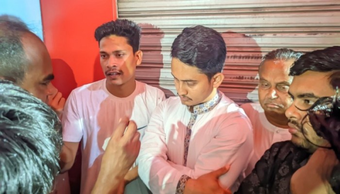 মবের নামে নাশকতার সুযোগ নাই : সারজিসকে সেনা কর্মকর্তা