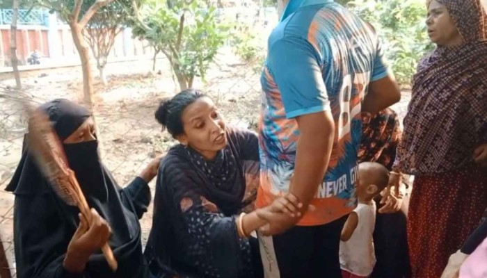 ঈদের বাজার করতে গিয়ে না ফেরার দেশে সন্তানসহ স্বামী-স্ত্রী