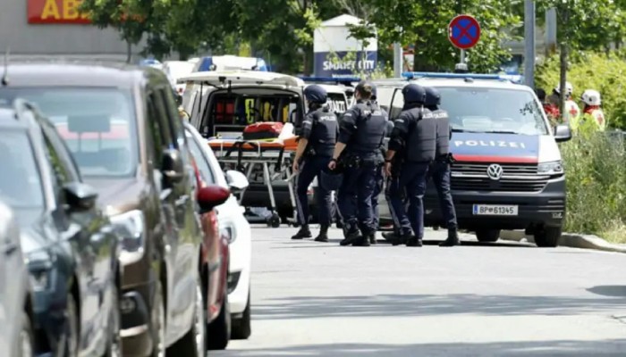 অস্ট্রিয়ায় স্কুলে বন্দুক হামলা, শিক্ষার্থীসহ নিহত ১০