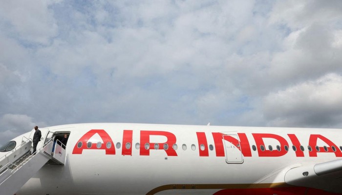 বোমাতঙ্কে এবার থাইল্যান্ডে জরুরি অবতরণ করল এয়ার ইন্ডিয়ার ফ্লাইট