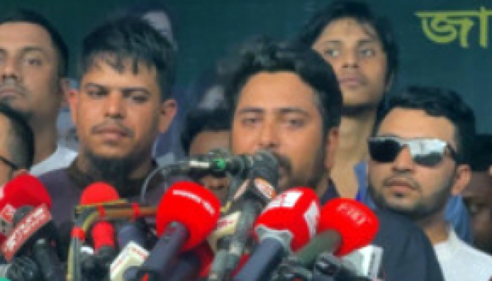 ​দুই ছাত্র উপদেষ্টাকে সরিয়ে দিতে ষড়যন্ত্র হচ্ছে : নাহিদ ইসলাম