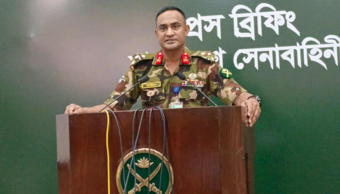 ​গোপালগঞ্জে প্রাণঘাতী কোনো অস্ত্রের ব্যবহার হয়নি: সেনা সদর