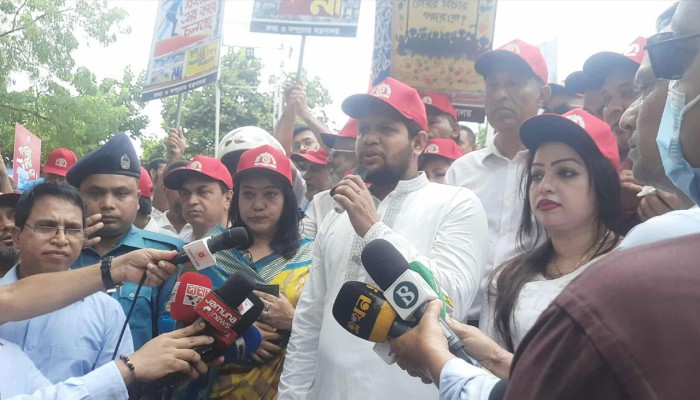 ​৫ আগস্টের আগেও হতে পারে জুলাই ঘোষণাপত্র: তথ্য উপদেষ্টা