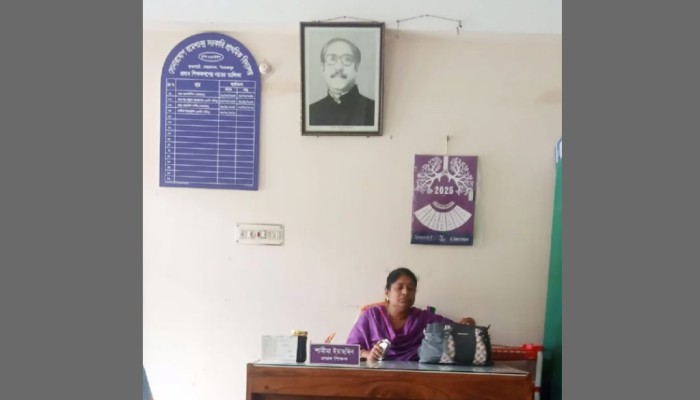 ‘বিদ্যালয় থেকে বঙ্গবন্ধুর ছবি সরাবো না’