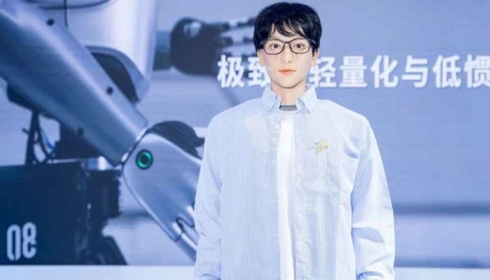 ​পিএইচডি করবে রোবট শুয়েবা