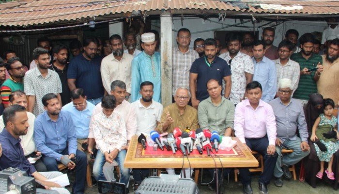 'কক্সবাজার ইস্যুতে এনসিপির লুকোচুরি নিয়ে জনমনে প্রশ্ন জেগেছে'