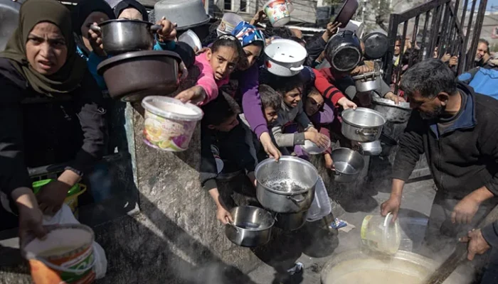 ​গাজায় অনাহারে প্রাণ গেছে ২১২ জনের