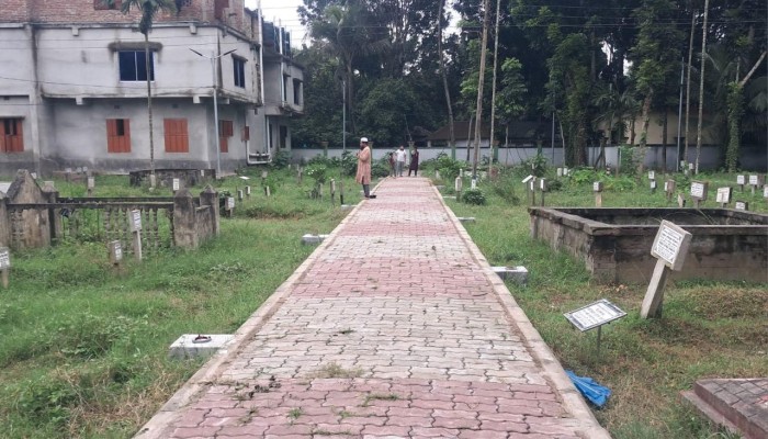 ​অন্ধকারের আলো চুরি!