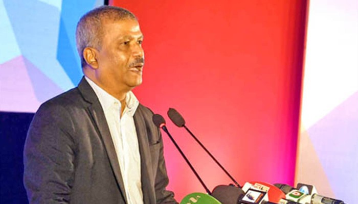 'আপনারা কি ওষুধ কোম্পানির দালাল, অত্যাচার বন্ধ করুন'