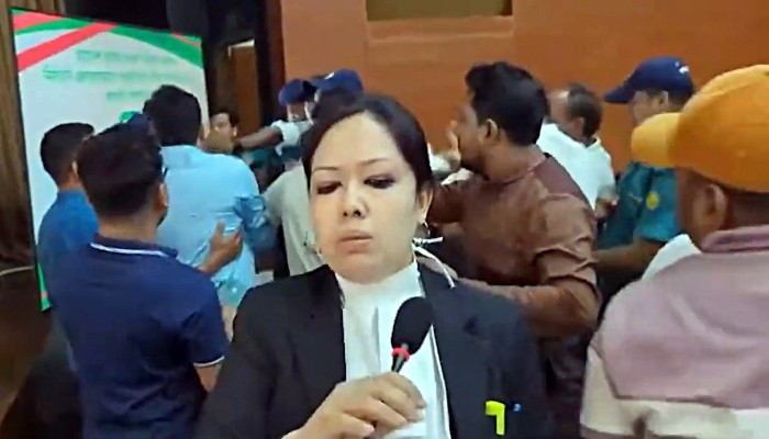 ব্রাহ্মণবাড়িয়া-২ ও ৩ আসনের শুনানিতে 'ধাক্কার বদলে ধাক্কা'