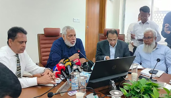 ​সড়ক নির্মাণ খরচ কমাতে রিভিউ কমিটি গঠন করবে সরকার