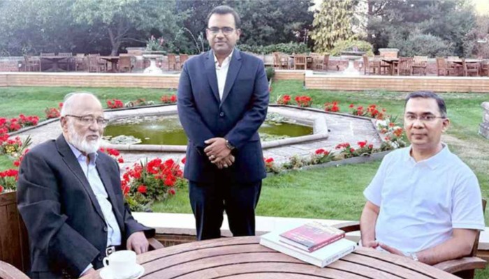 ​তারেক রহমানের সঙ্গে খন্দকার মোশাররফের সাক্ষাৎ