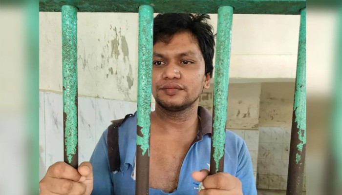 ​ডাকসু ভিপি প্রার্থী জালাল হত্যাচেষ্টা মামলায় গ্রেপ্তার