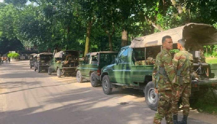 পুরুষশূন্য জোবরা গ্রাম, ক্যাম্পাসজুড়ে উৎকণ্ঠা