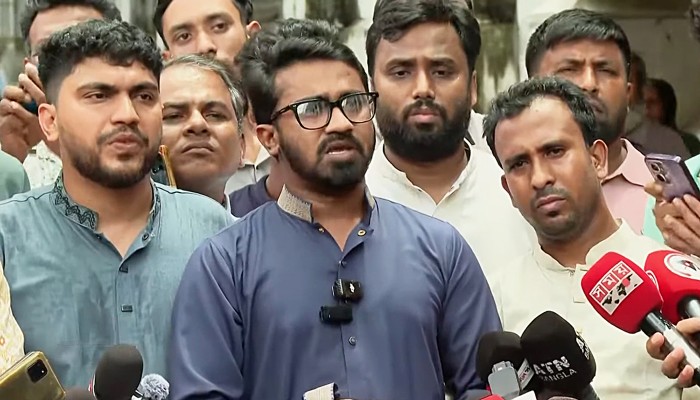 ​নুরকে সুস্থ দেখানোর ষড়যন্ত্র চলছে, তার অবস্থা আশঙ্কাজনক: রাশেদ