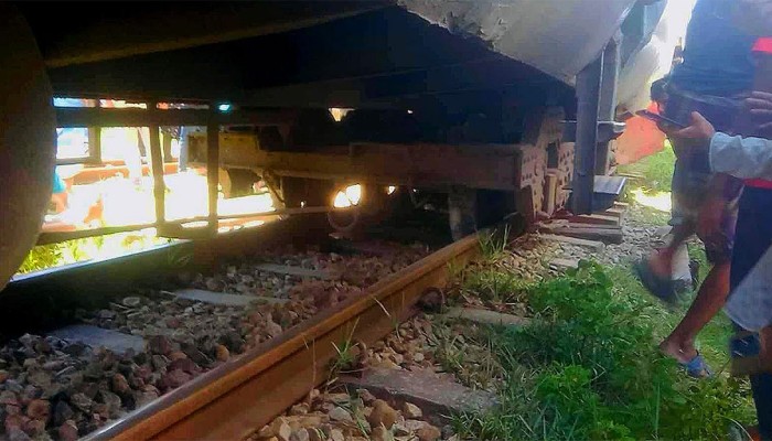 ​ব্রাহ্মণবাড়িয়ায় তিতাস কমিউটার ট্রেন লাইনচ্যুত