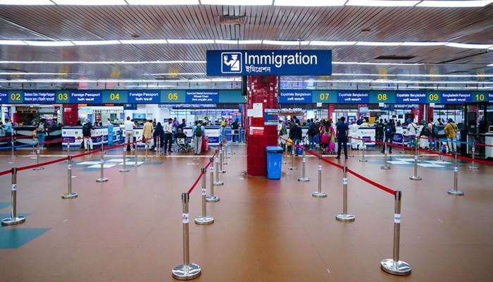 বিমানবন্দরে আটকে দেওয়া হলো লতিফ সিদ্দিকীর ভাইকে