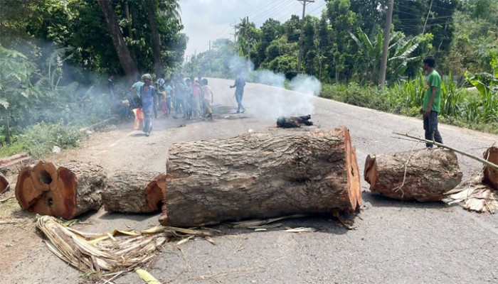 অচল দক্ষিণ-পশ্চিমের ২১ জেলা
