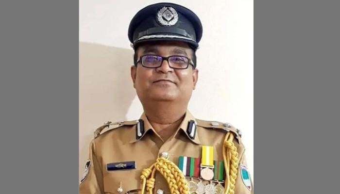 ​পুলিশের সাবেক ডিআইজি নাহিদুল ইসলাম গ্রেপ্তার