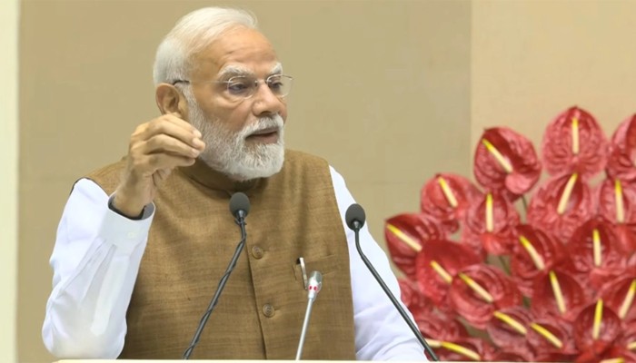 ​আমি শিবের ভক্ত, কটূক্তির বিষ গিলে ফেলব: মোদি