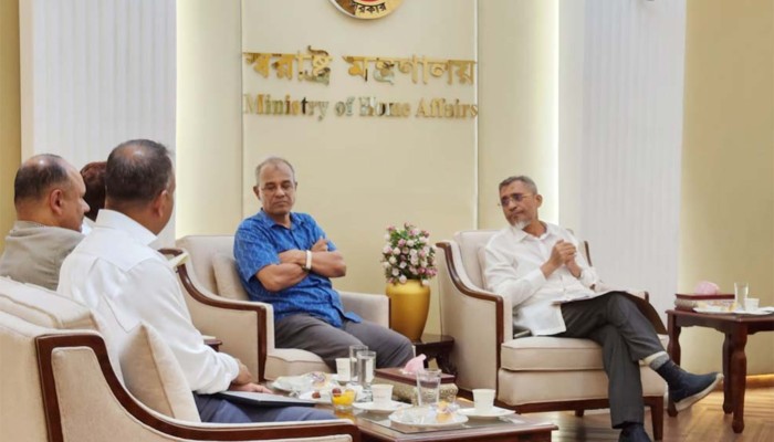 ​শিগগিরই দেশে ফিরছেন তারেক রহমান : লুৎফুজ্জামান বাবর