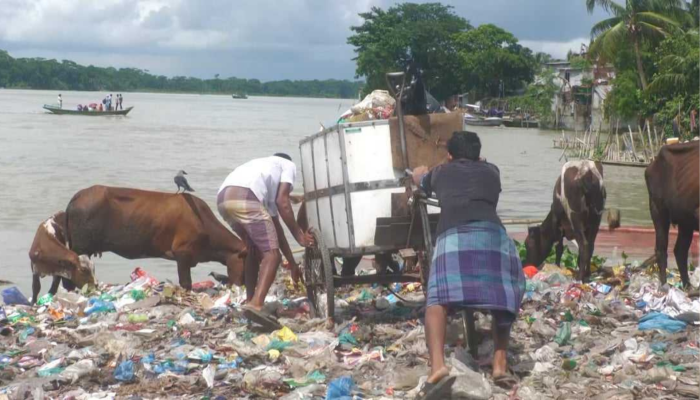 দূষণের কবলে সুগন্ধা-বাসন্ডা নদী