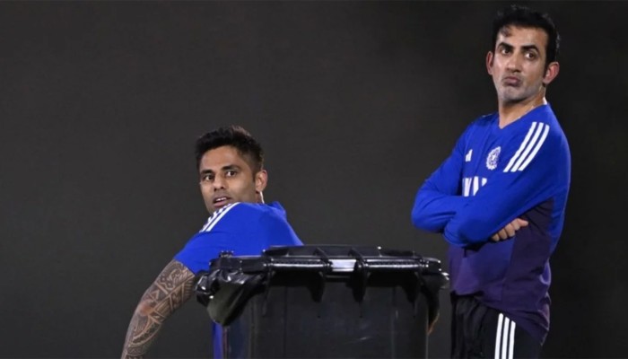 ​পাকিস্তানি ক্রিকেটারদের সঙ্গে হাত না মেলানোর নেপথ্যে গম্ভীর