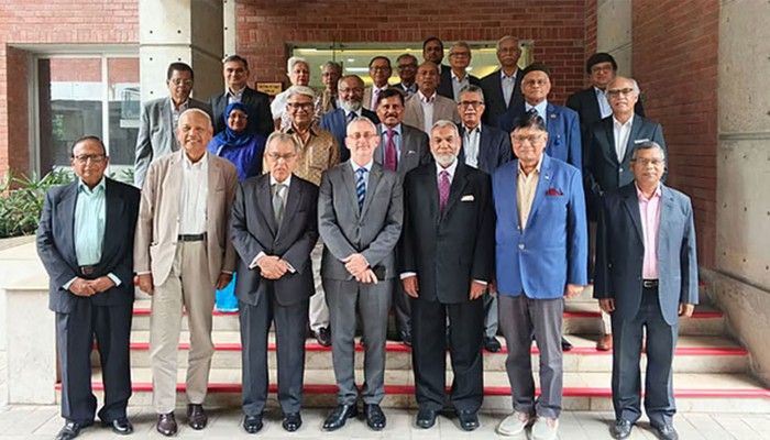 ​বাংলাদেশে নির্বাচিত সরকারের সঙ্গে কাজ করার অপেক্ষায় ইইউ