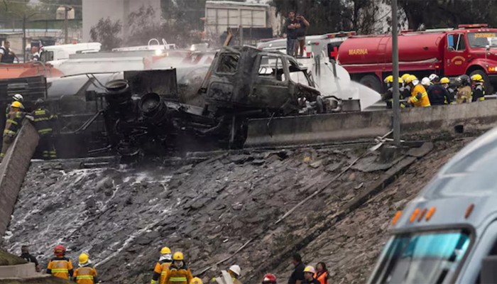 ​মেক্সিকোতে গ্যাসবাহী ট্যাংকার বিস্ফোরণ, নিহত ২৫