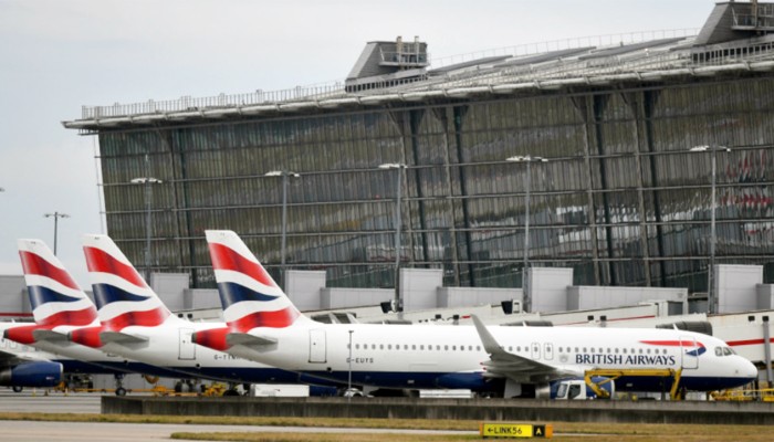 সাইবার বিভ্রাটে ইউরোপে বিমান চলাচলে অচলাবস্থা