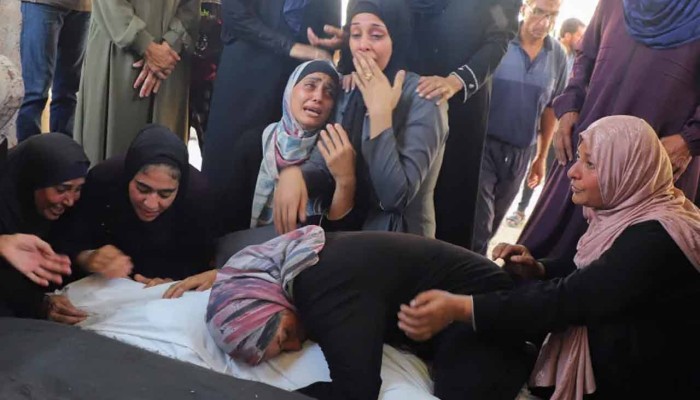 ​গাজায় একই পরিবারের ২৫ জনকে হত্যা করল ইসরায়েলি সেনারা