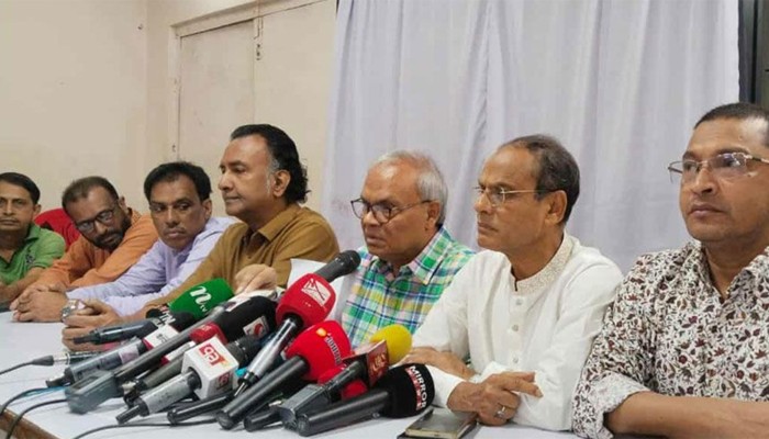 কোনো প্রার্থীকে সবুজ সংকেত দেয়নি বিএনপি :  রিজভী