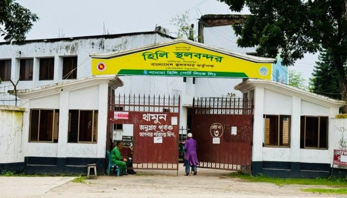 ​দুর্গাপূজা : হিলি স্থলবন্দর দিয়ে ৮ দিন আমদানি-রপ্তানি বন্ধ