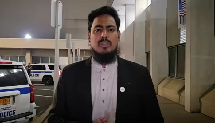 নিউইয়র্কে হামলাকারীদের বিরুদ্ধে মামলা করলেন আখতার