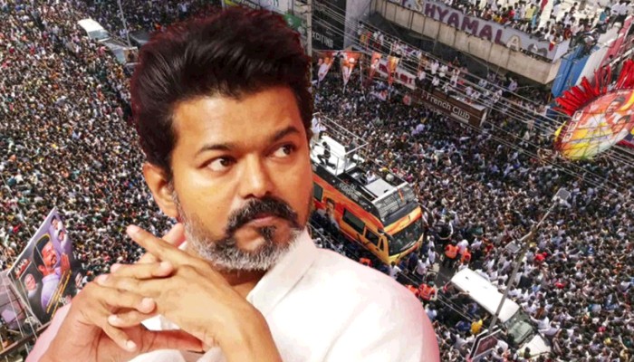 নিহতের প্রতি পরিবারকে ২০ লাখ টাকা ক্ষতিপূরণ দিচ্ছেন বিজয়