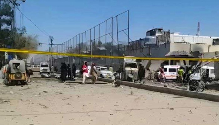 পাকিস্তানে ভয়াবহ বোমা হামলায় নিহত ১০, ভারতকে দোষারোপ