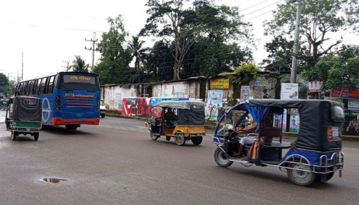 ৪ দিন পর স্বাভাবিক খাগড়াছড়ি