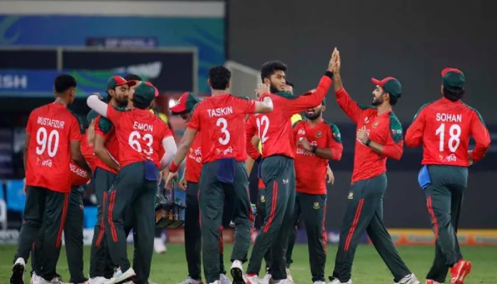 তারকা ক্রিকেটারকে ফিরিয়ে চমক রেখে বাংলাদেশের ওয়ানডে দল ঘোষণা